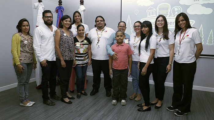 CAID realiza charla “Mi Mundo Asperger” en Santiago 