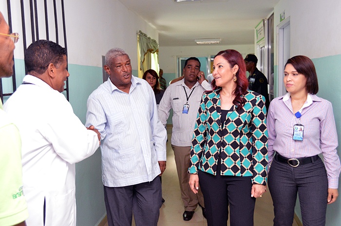 Directora SRSM solicita registro de haitianos requieren servicios de salud 