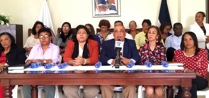 Gremios de salud exigen ser atendidos por ministro Salud Pública 