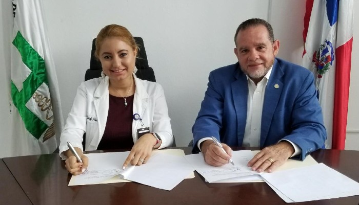 Escuela Medicina UNPHU firma convenio con Hospital Jacinto Mañón 