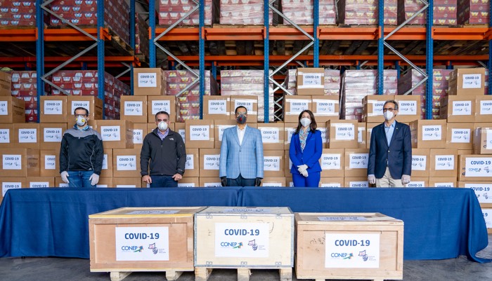 Realizan donación de pruebas y equipos para ayudar a detección del COVID-19 