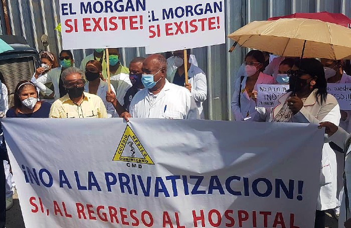 CMD protesta por regreso personal médico al hospital Luis Aybar (VIDEO) 