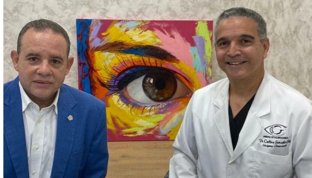 Firman acuerdo busca capacitar estudiantes de medicina en oftalmología 