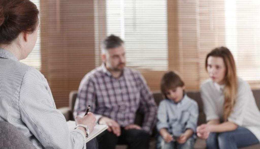  Realizarán conferencia sobre salud mental y familia 