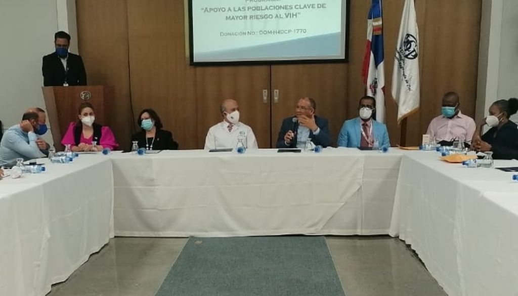 Entregan 30 millones de pesos para prevención del VIH 