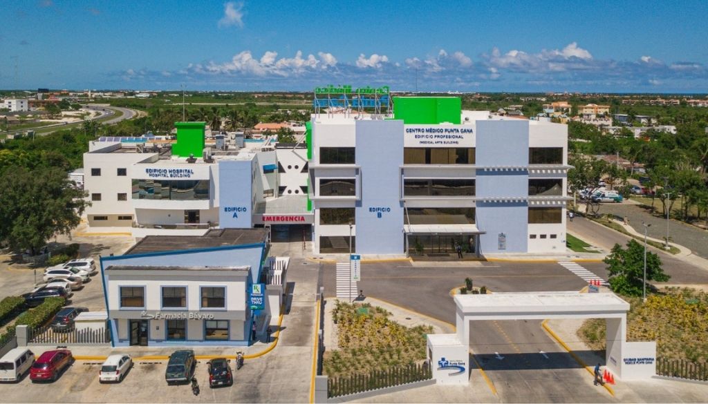 Centro Médico Punta Cana conmemora XVII aniversario 