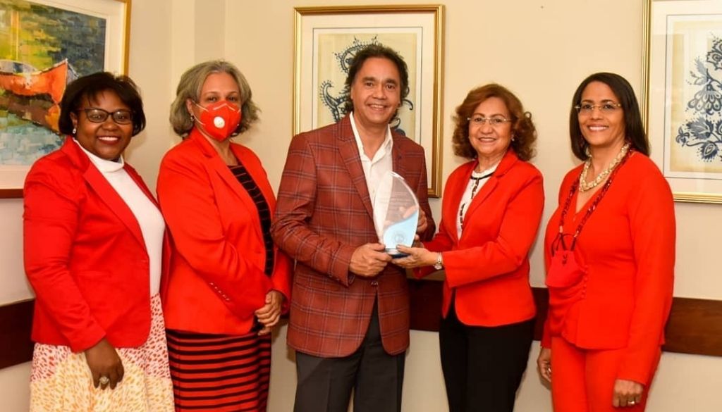 SODOCARDIO reconoce labor de cardiólogas 