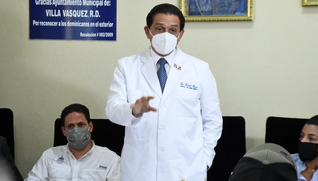 Gobierno anuncia construcción hospital en Villa Vásquez 