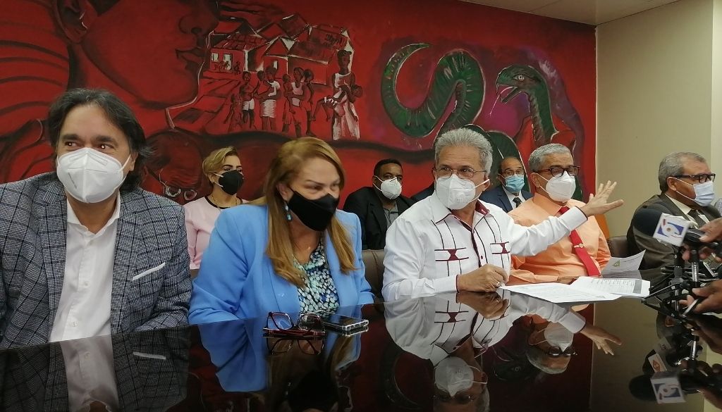 Médicos paralizarán clínicas privadas 