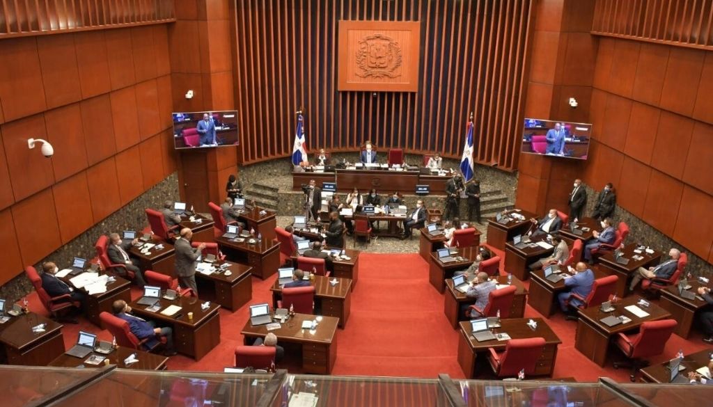 Senadores aprueban prorrogar por 45 días más estado emergencia 