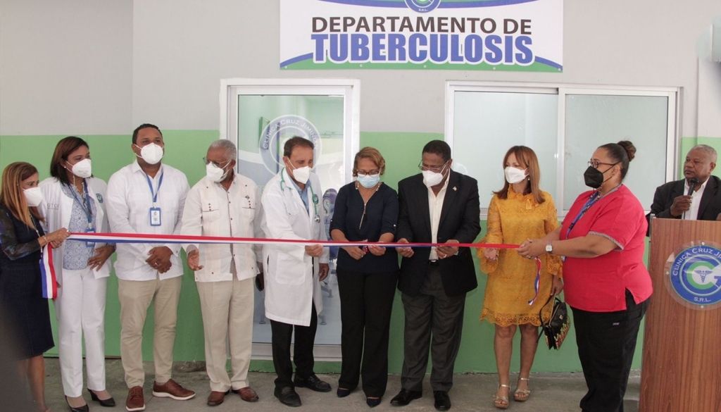 Inauguran Unidad de Tuberculosis 