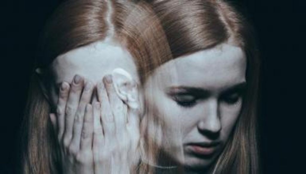 Psiquiatra destaca retos en manejo de esquizofrenia 