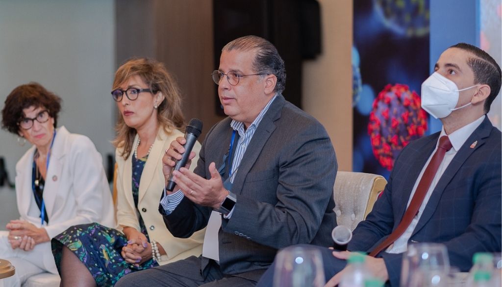 Realizan foro de gestión e innovación en oncohematología 