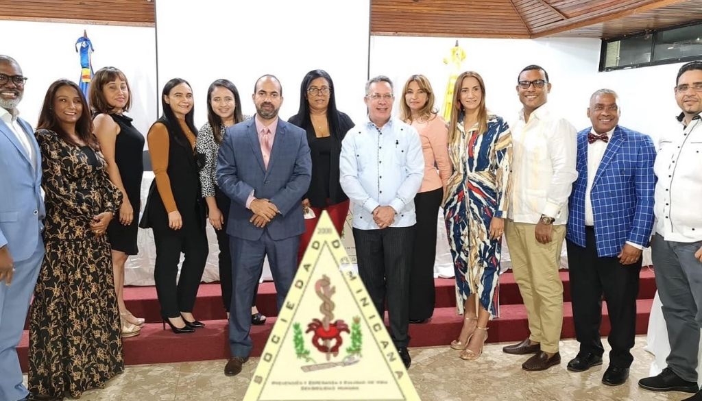 Doctor Jorge Ymaya se posesiona en presidencia directiva SODOCO 
