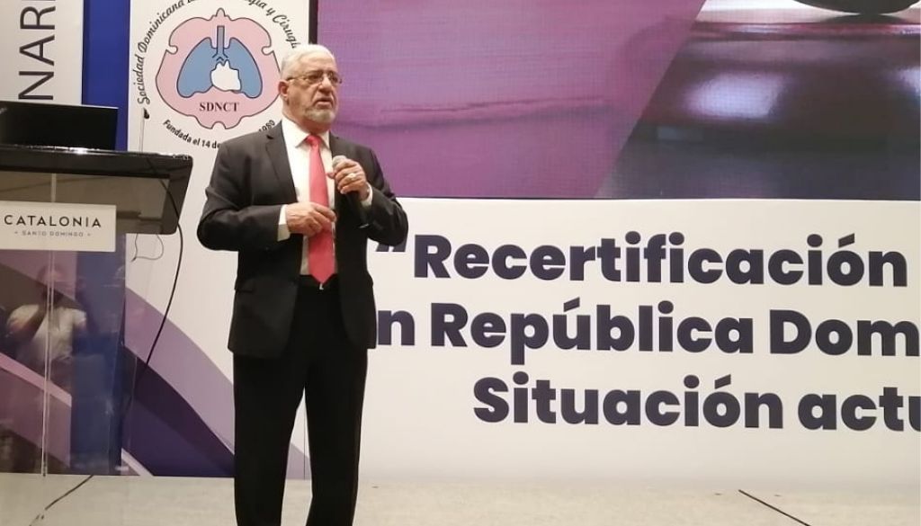 Más de mil médicos recibirán recertificación 