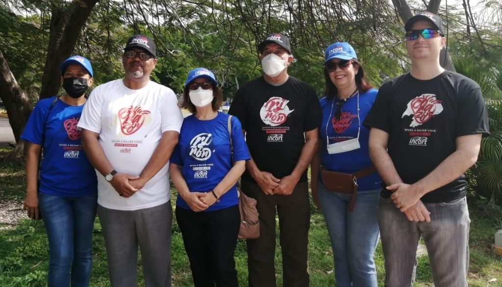 Organizaciones participan en caminata periodistas por la salud 