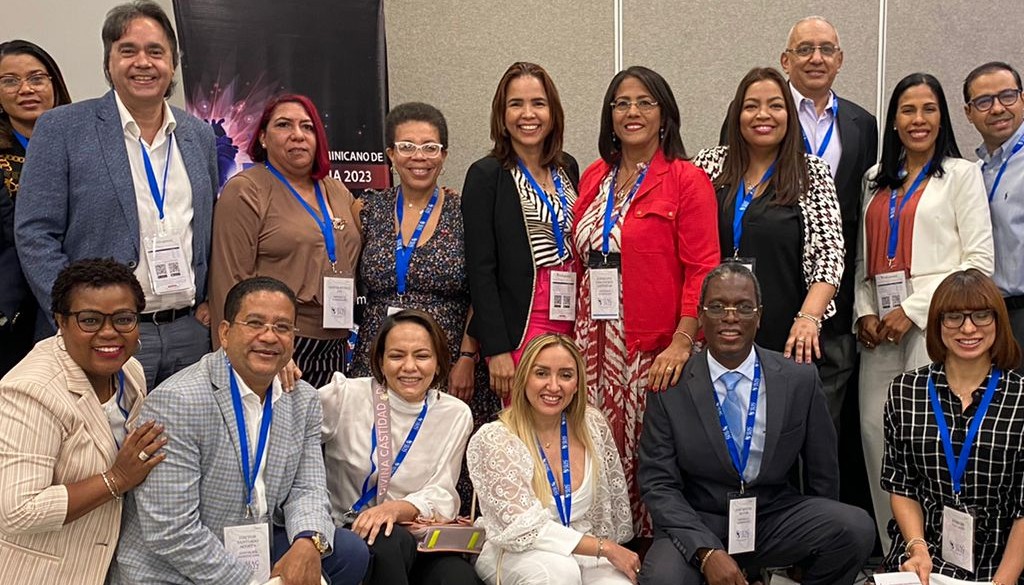 Gran delegación de cardiólogos dominicanos participa en congreso internacional 