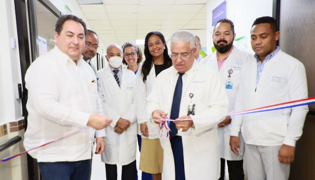 Hospital Salvador B. Gautier reinaugura área de cirugía plástica y reconstructiva 