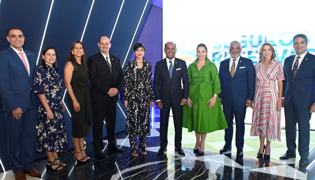 Seguros Reservas presenta nuevo plan de salud premium 