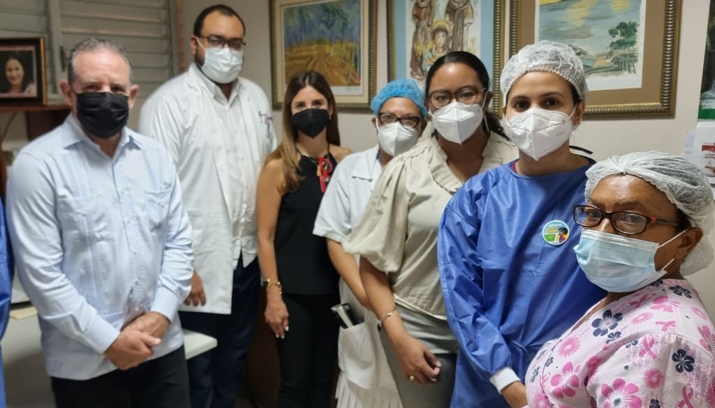 Representantes del Proyecto Infecciones Febriles visitan hospital Musa 