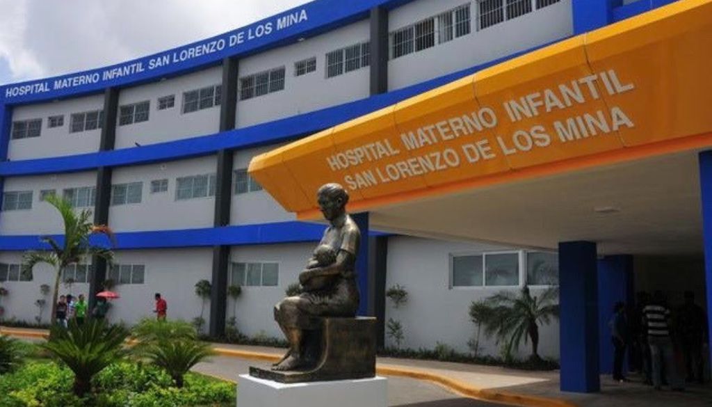Gremios paralizan hospital en rechazo a su privatización   