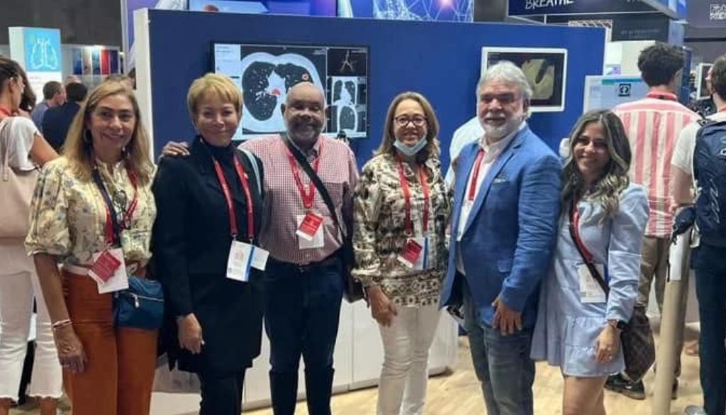 Neumólogos dominicanos participan en congreso internacional  
