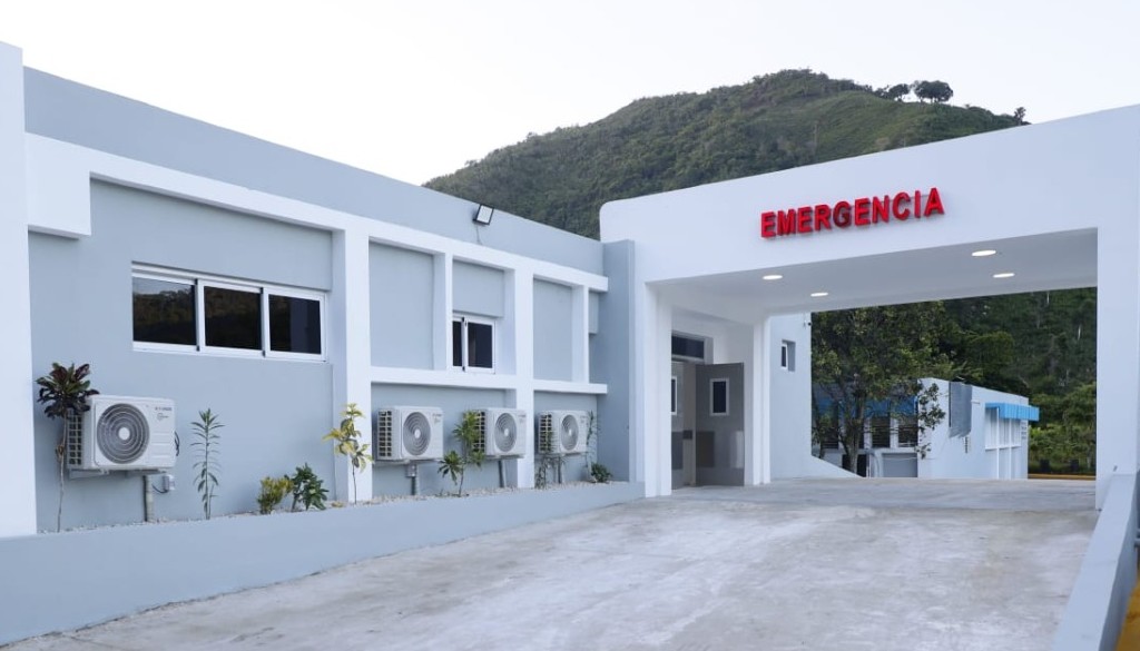 Inauguran Emergencia en Hospital Municipal de Peralta 