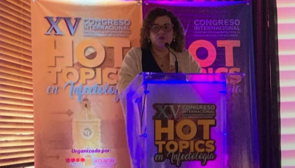 Infectólogos dominicanos participan en congreso de Asociación Guatemalteca   