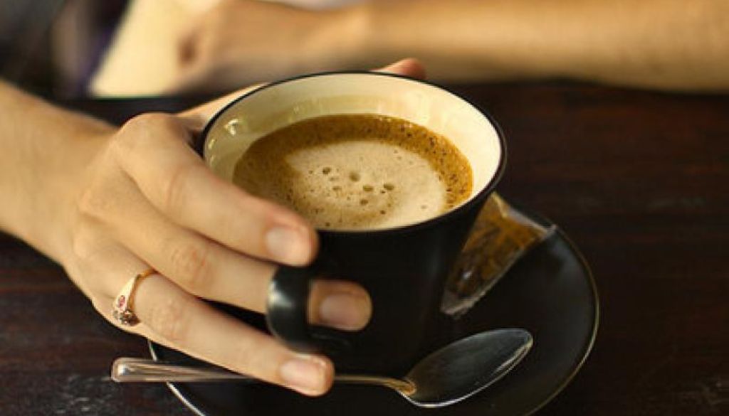 Revelan efecto protector del café frente a cáncer de endometrio 