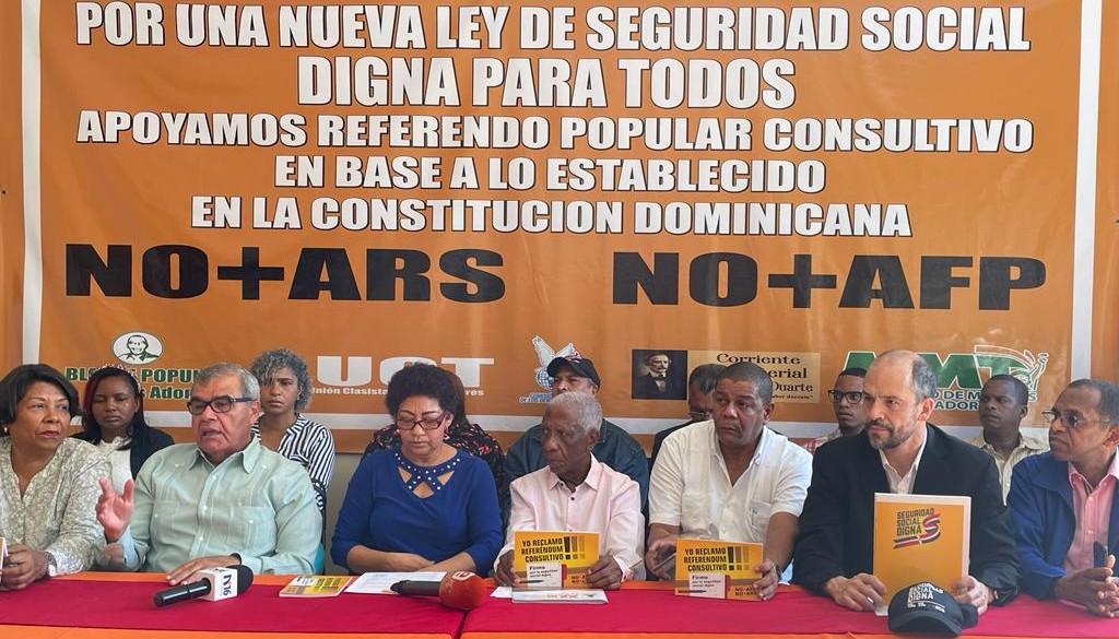 Marcha contra ARS y AFP recibe respaldo de organizaciones sindicales 