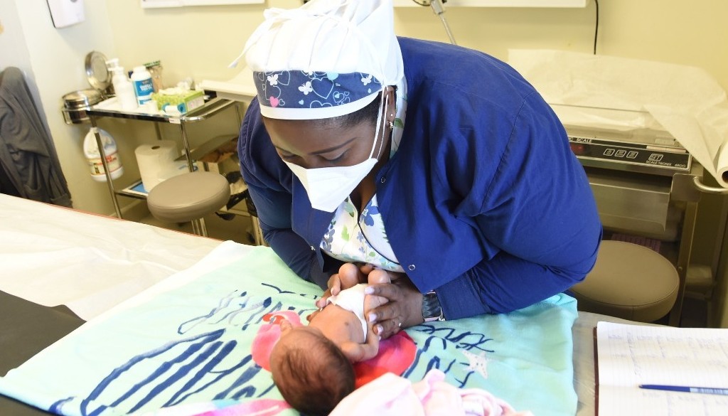 Autoridades dicen es prioridad reducir nacimientos prematuros 