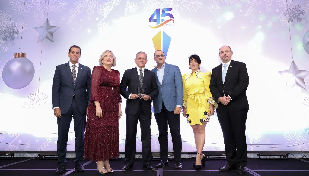 Asociación corredores de seguros reconoce a ARS en séptima entrega de premio anual a la excelencia 