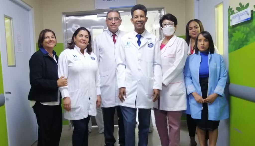 Inauguran unidad de cólera en el Robert Reid 