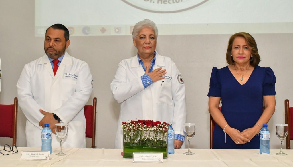 Posesionan nuevas autoridades en Instituto de Cardiología  