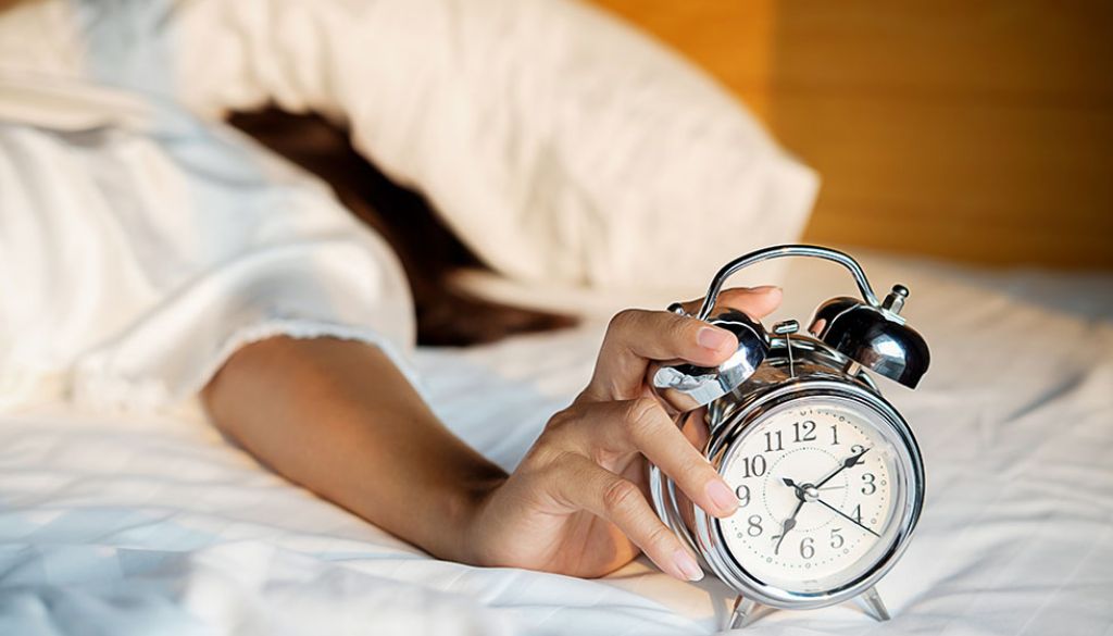 Investigación revela insomnio afecta a 8 de cada 10 jóvenes 