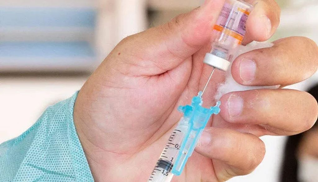 Más de 283,000 personas han sido vacunadas contra Influenza este año 