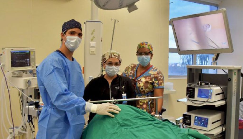 Hospital Hugo Mendoza realiza primera cirugía laparoscópica 