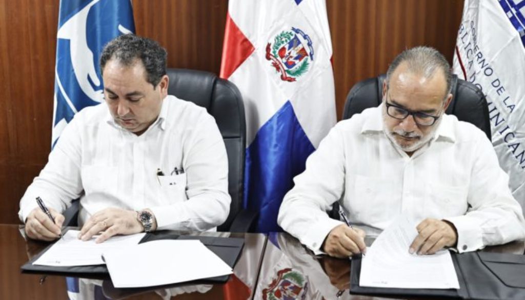 SNS y Sistema Único de Beneficiarios firman acuerda 