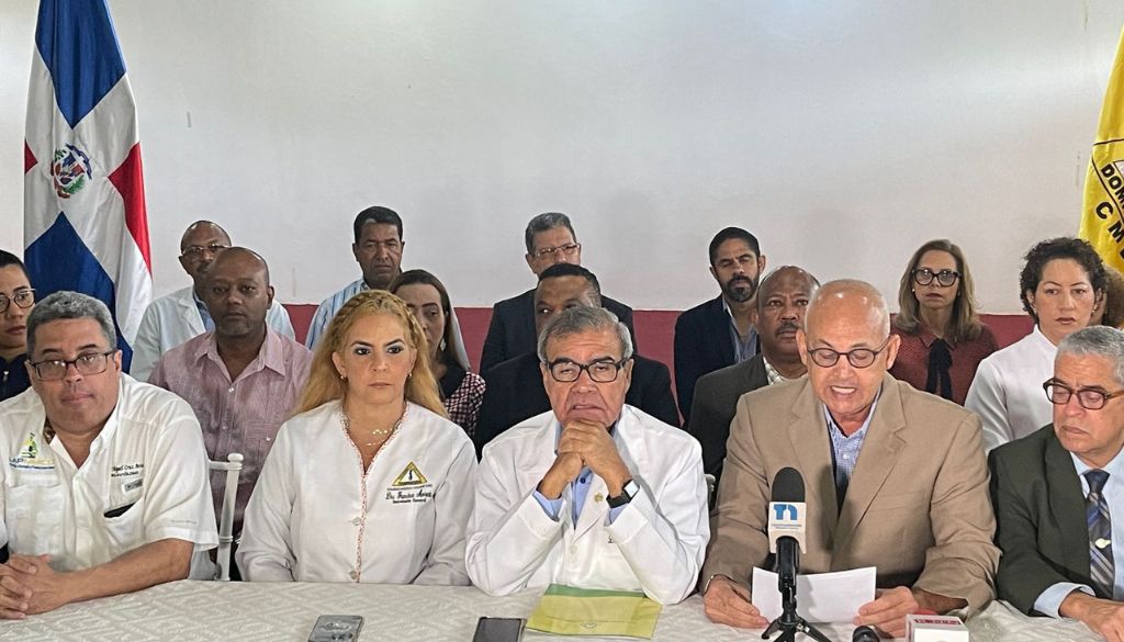 Médicos anuncian retomarán paros a nivel nacional  