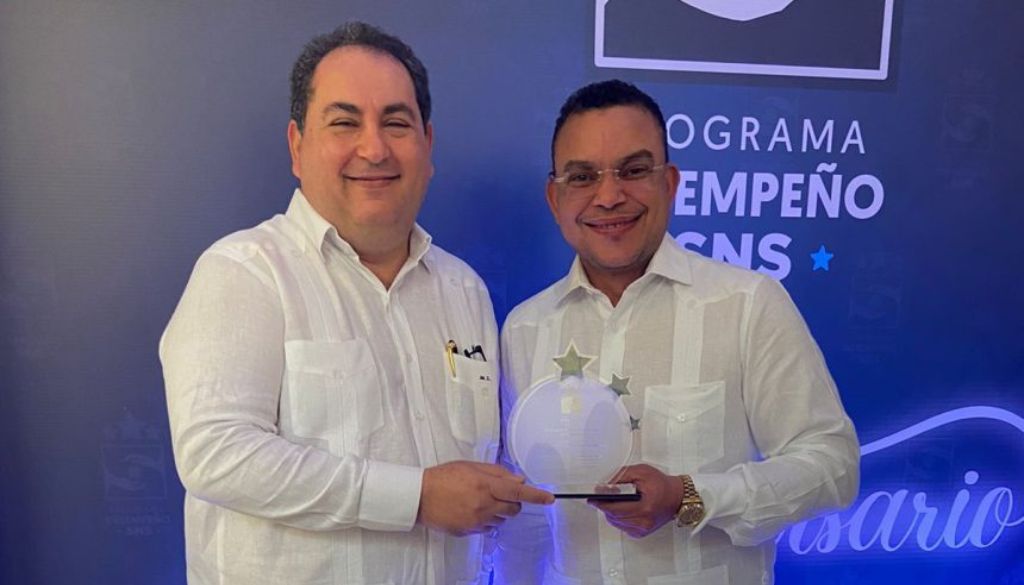Hospital Ney Arias obtiene máximo galardón en Mejor Desempeño Hospitalario Autogestión 