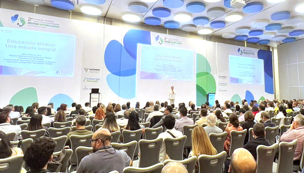 Celebran con éxito segundo congreso mundial de educación médica 
