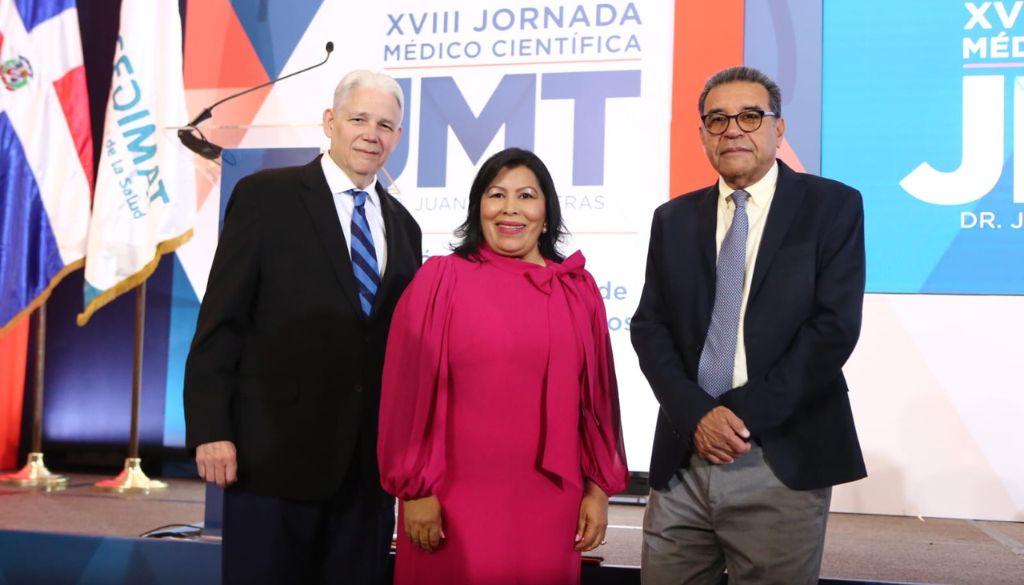 Realizan XVIII jornada médico científica Dr. JMT 
