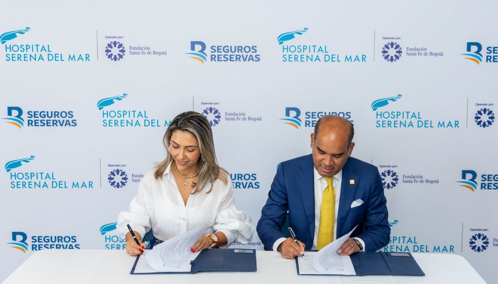 Seguros Reservas y  Hospital Serena del Mar firman acuerdo para brindar atención médica de calidad 