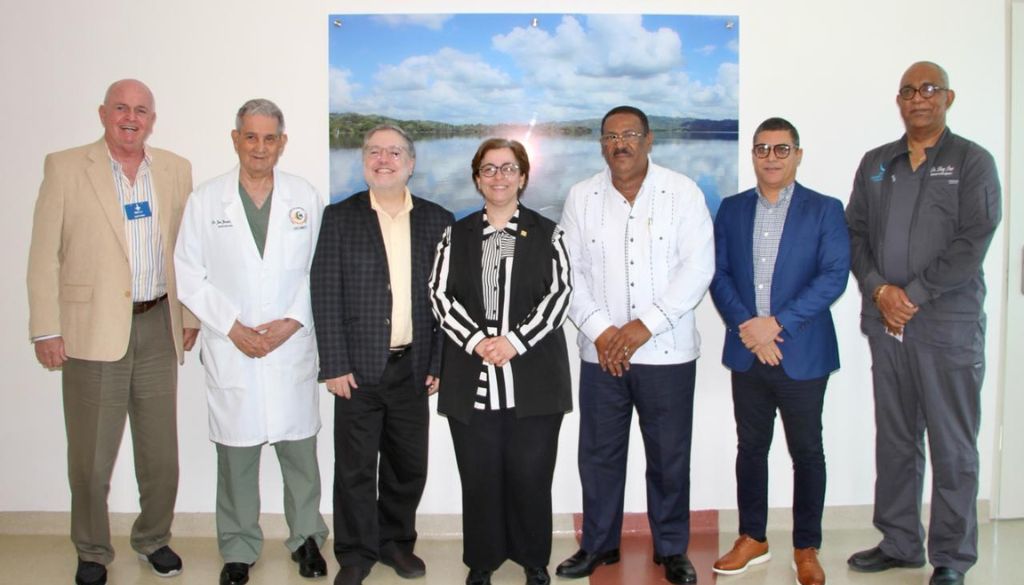 Acuerdo permitirá a médicos y enfermeras dominicanos capacitarse en EE:UU  