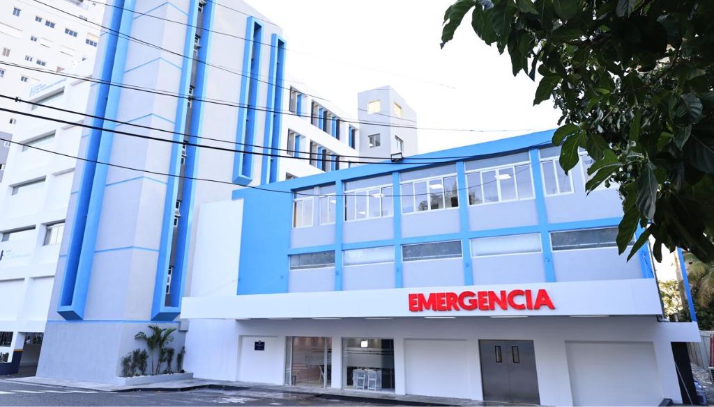 Entregan Hospital Materno Dra. Evangelina Rodríguez 