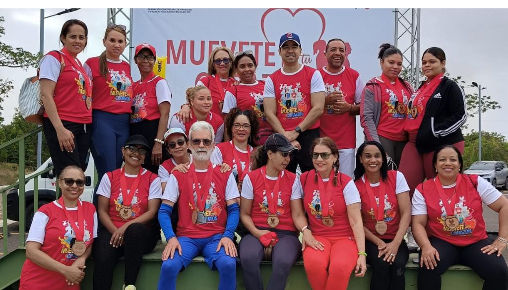 Más de 500 personas participan en caminata “Muévete por tu Corazón» 