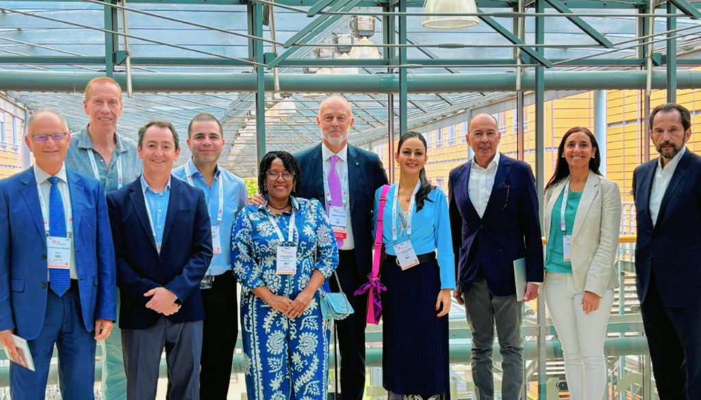 Cardióloga dominicana representa país en importante evento internacional 