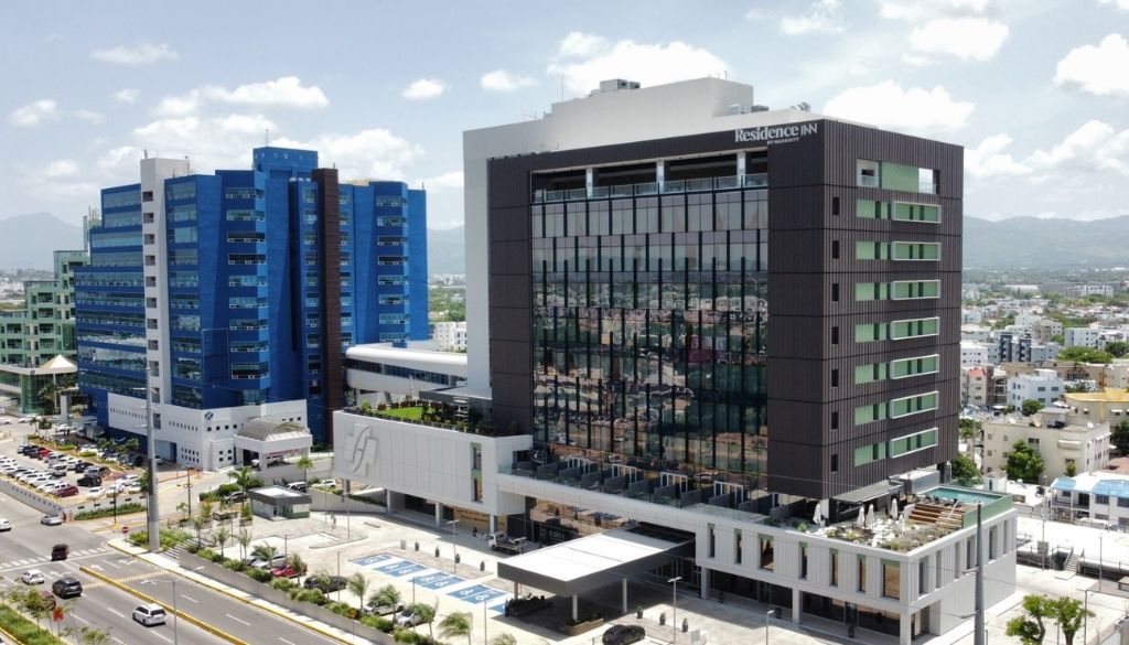Aperturan torre profesional con más de 160 modernos consultorios disponibles 