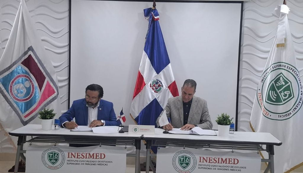Entidades firman convenio beneficiará a personal salud y estudiantes 