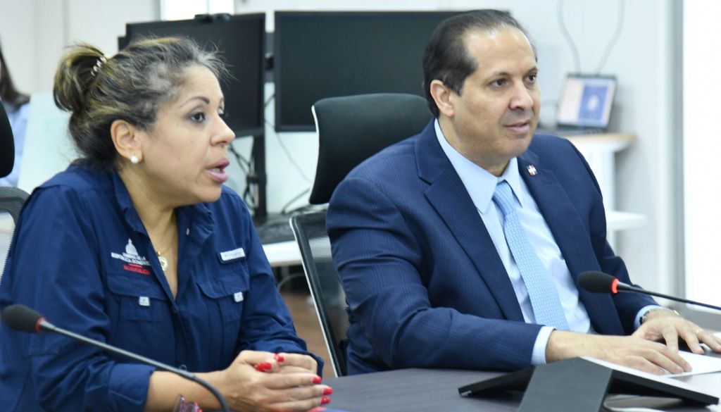 Activa protocolos ante posibles efectos del huracán Beryl 